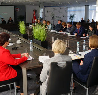 Komisja Bezpieczeństwa i Porządku oraz Powiatowy Zespół Zarządzania Kryzysowego - dotyczy sytuacji w Ukrainie