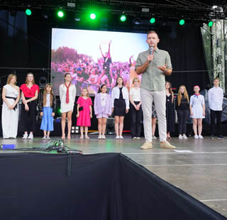 Prezydent Ciechanowa nagrodził najzdolniejszych młodych artystów