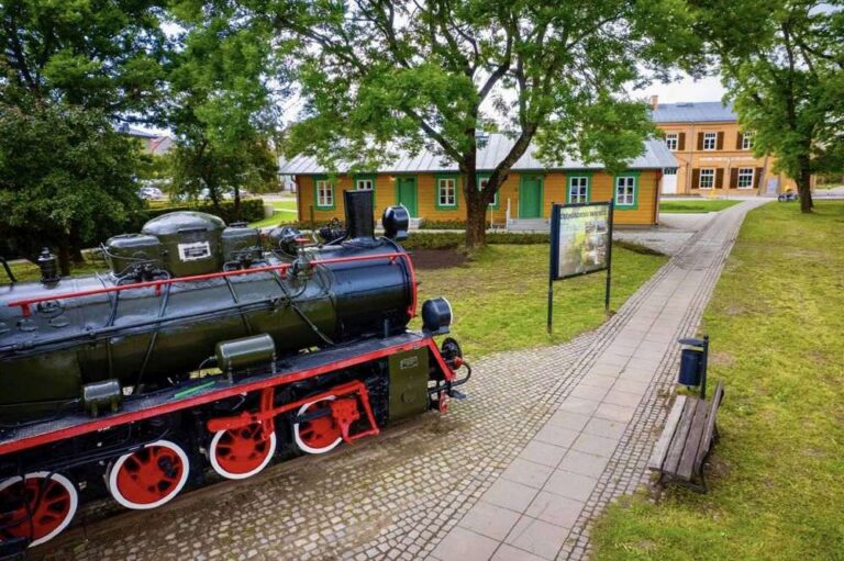 Otwarcie zrekonstruowanego budynku Kolei Nadwiślańskiej