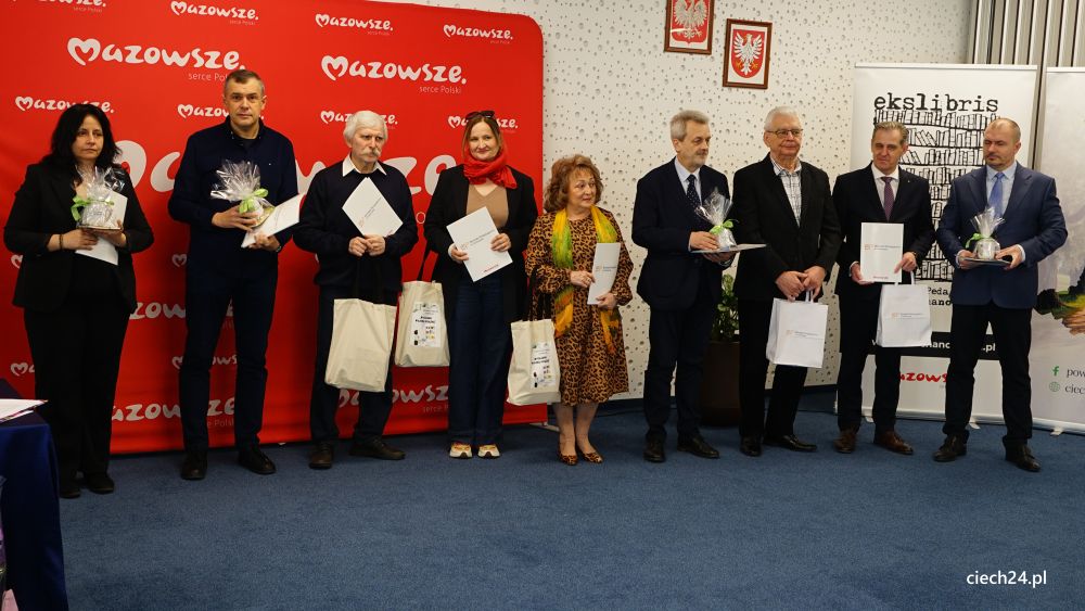 X edycja konkursu „Wydajemy własną książkę” rozstrzygnięta. Laureaci odebrali nagrody